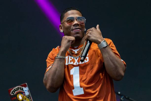 Nelly live performance
